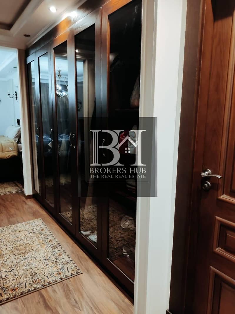 10 6694da0d-70a8-4082-9234-70da20e89af4. jpeg