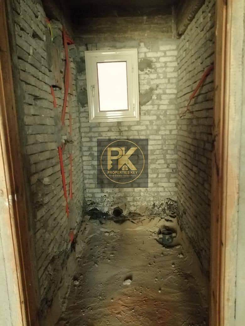 9 f5236109-02b5-4855-8911-143e4c3de2b2. jpg