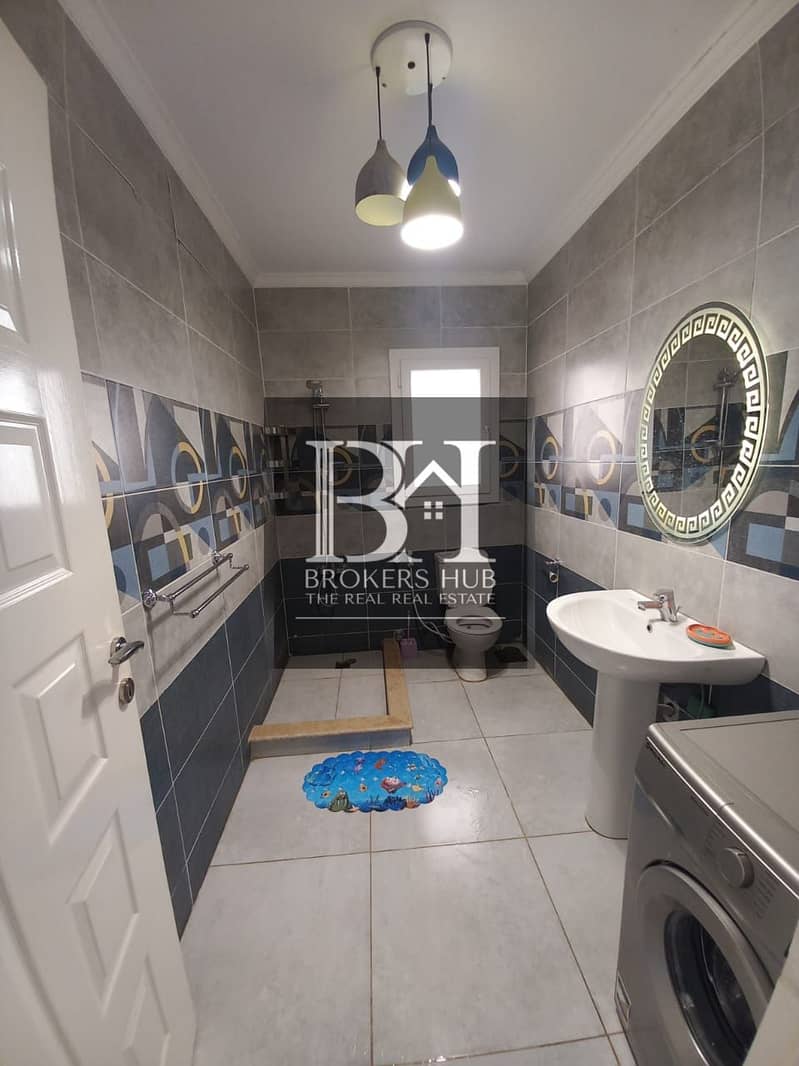 3 3afd58ee-675c-4dfc-b718-4494e221db78. jpeg