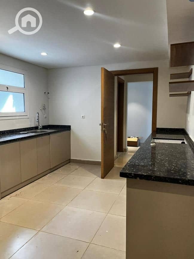 12 WhatsApp Image 2025-11-10 at 6.05. 35 PM. jpeg