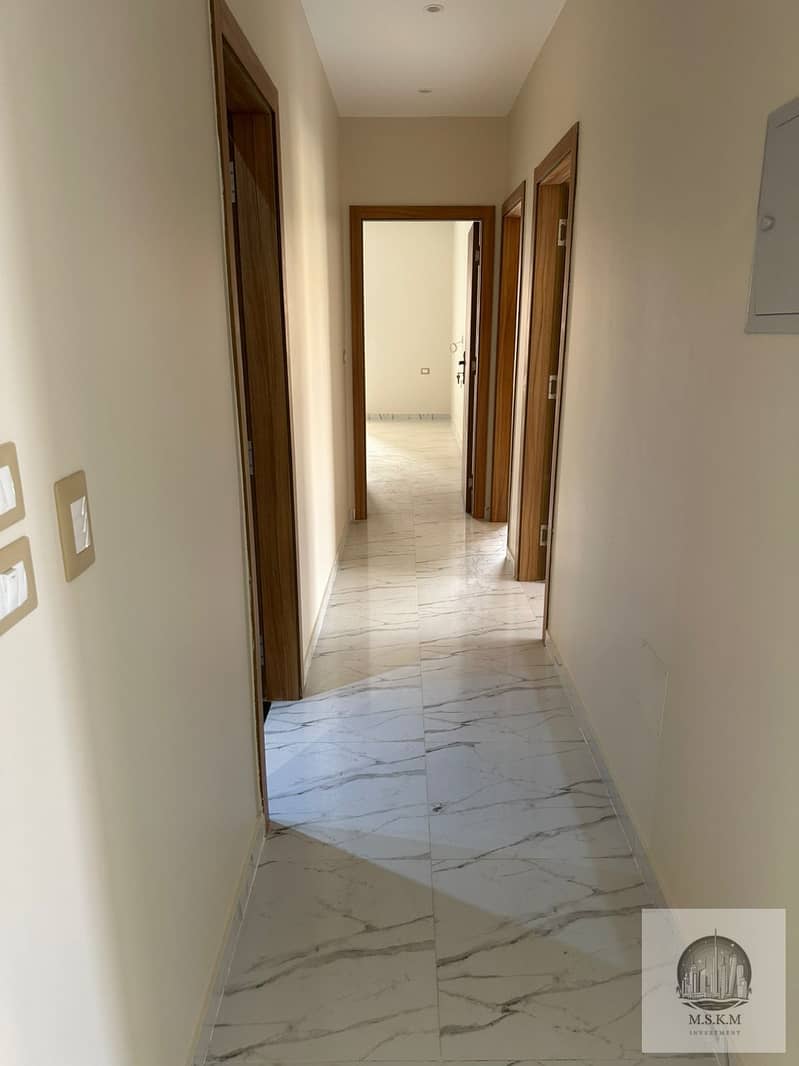 11 WhatsApp Image 2025-11-09 at 8.00. 53 PM. jpeg