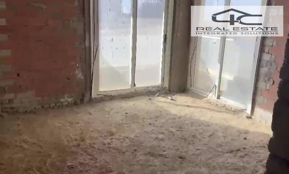 4 WhatsApp Image 2025-11-11 at 4.30. 11 AM. jpeg