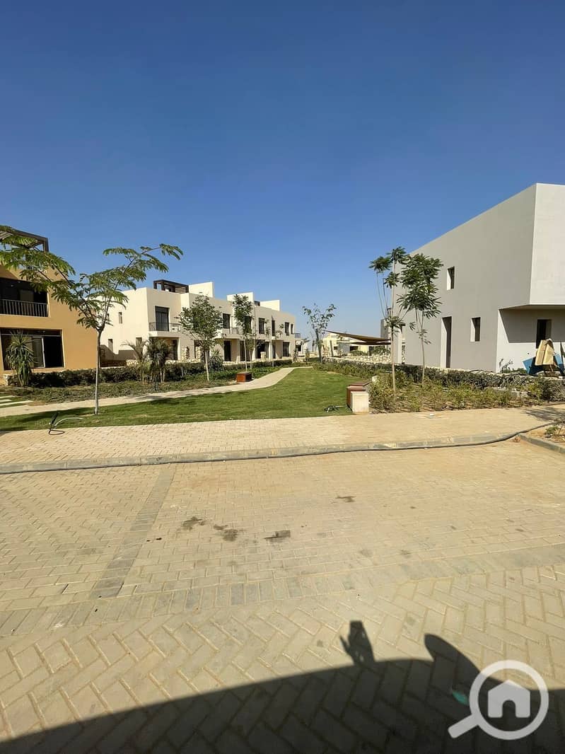 5 d8774c6b-1d66-4eec-a67c-857e615e3326. jpeg