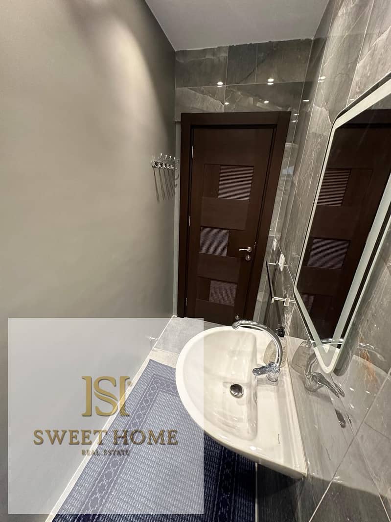 4 IMG-20251111-WA0977. jpg