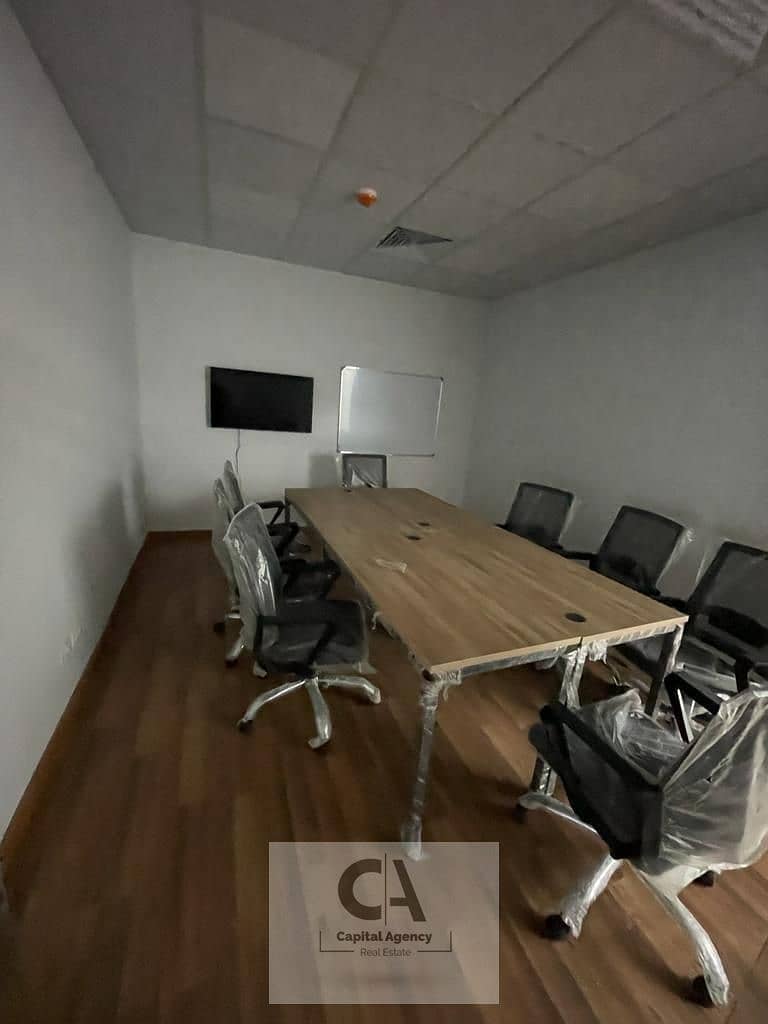 9 photo_2025-11-12_02-02-02. jpg