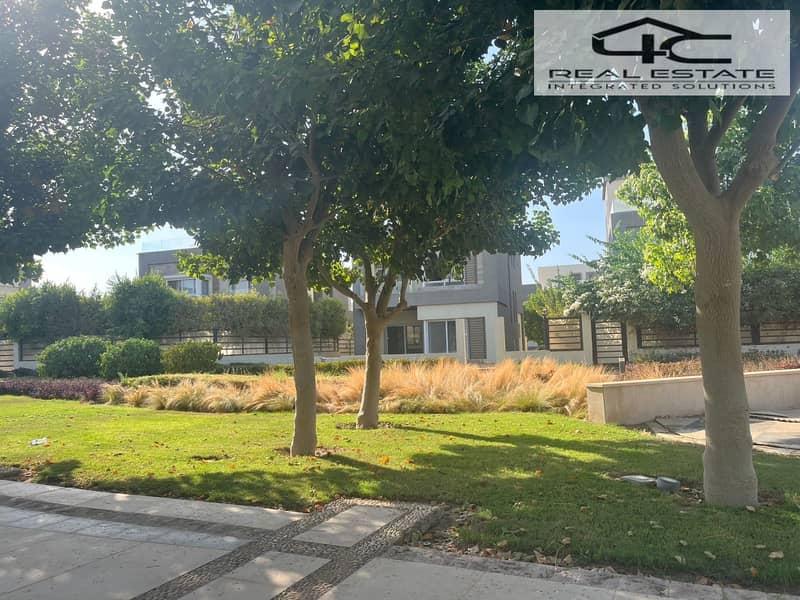 4 WhatsApp Image 2025-11-09 at 10.39. 31 PM (1). jpeg