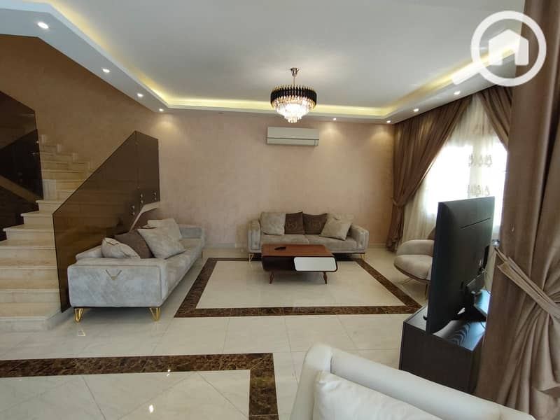 4 WhatsApp Image 2025-11-11 at 7.29. 24 PM (4). jpeg