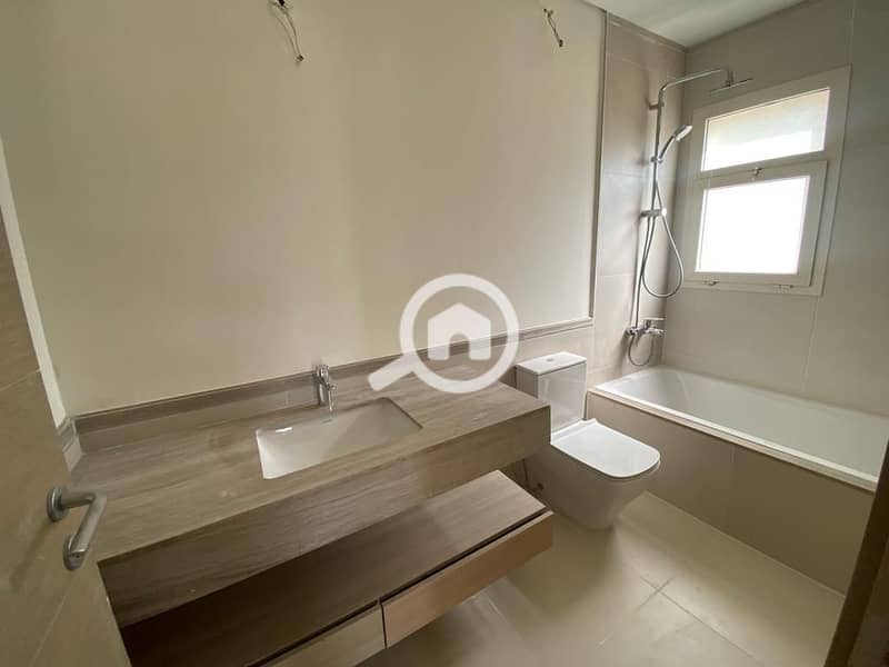 7 bc20bfc1-7a3a-4587-8e8f-eccbb3daaf2d. jpg