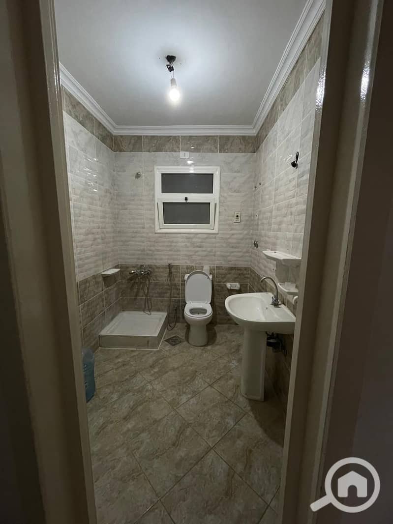 4 WhatsApp Image 2025-11-11 at 7.29. 07 PM (1). jpeg