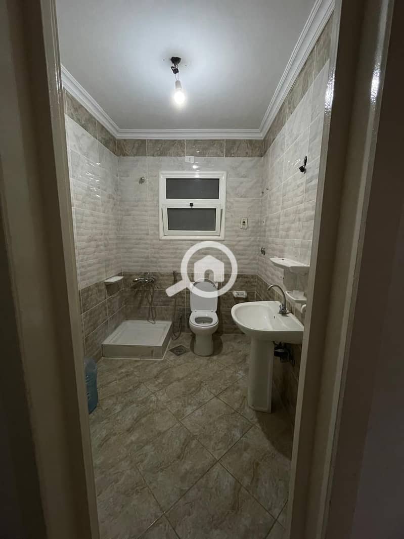 10 WhatsApp Image 2025-11-11 at 7.29. 07 PM. jpeg