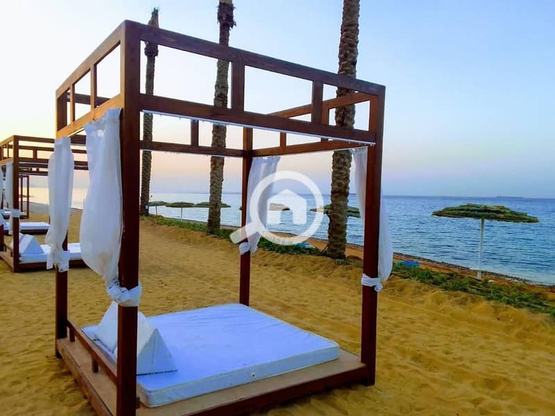 9 490450703_1250714713727339_3806418066795331917_n. jpg