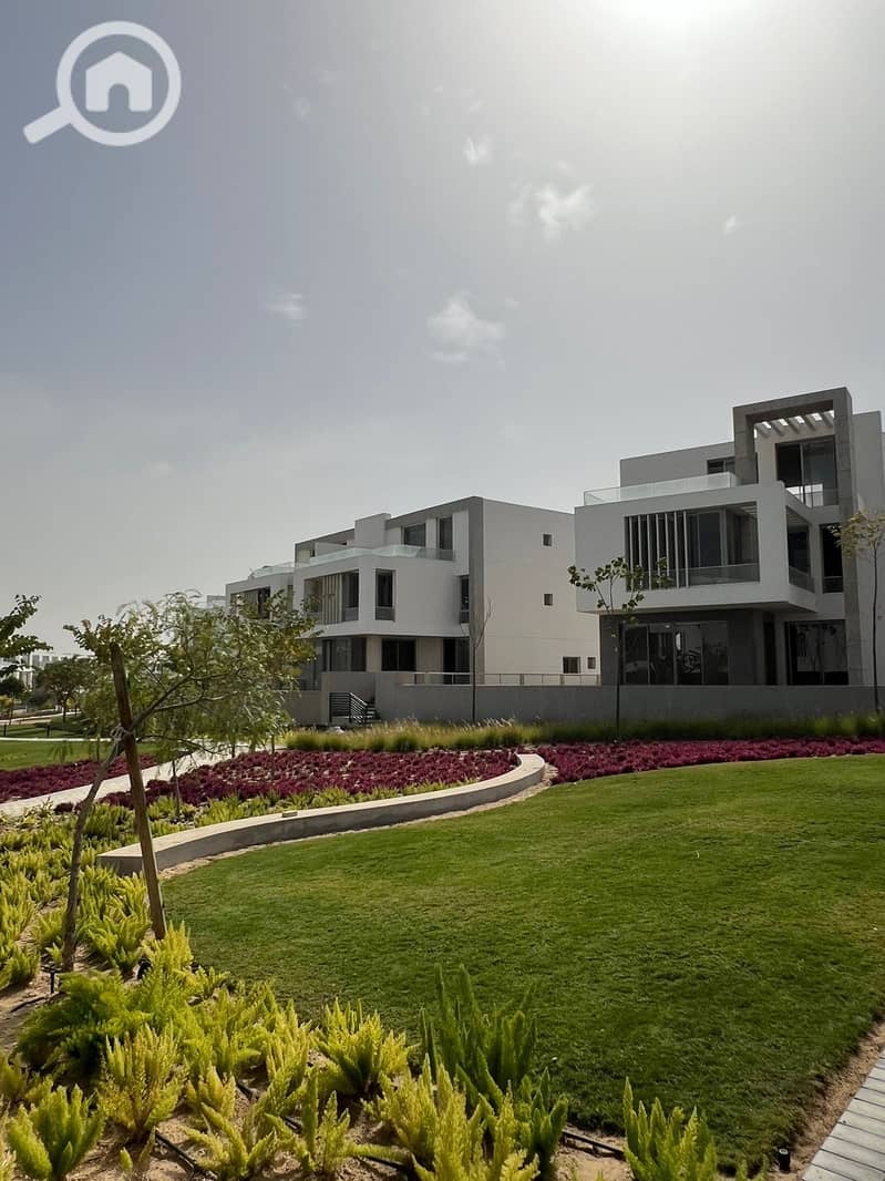 8 WhatsApp Image 2024-10-22 at 1.02. 07 PM. jpeg