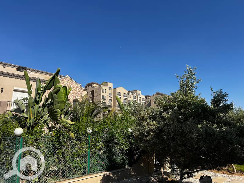 12 2779b627-b57f-4a12-9fa8-a8b424a461e9. jpg