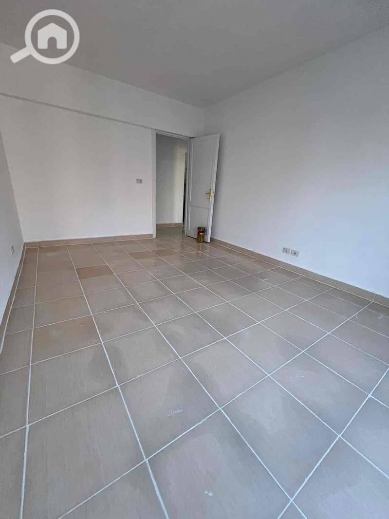 7 90595bdb-d553-41f7-b322-156987044357. jpg