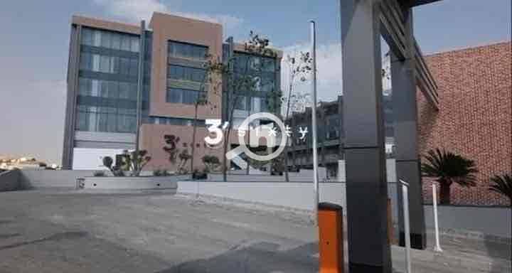 f56f54d9-a96b-45ef-be2d-2845419c15bf. jpg