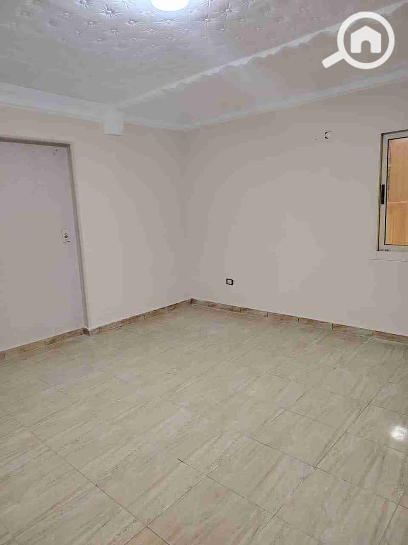 1000328009. jpg 1000328009. jpg