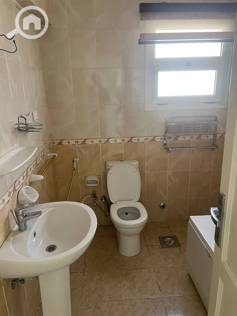 11 WhatsApp Image 2025-11-11 at 14.35. 10_32d0dbbf. jpg