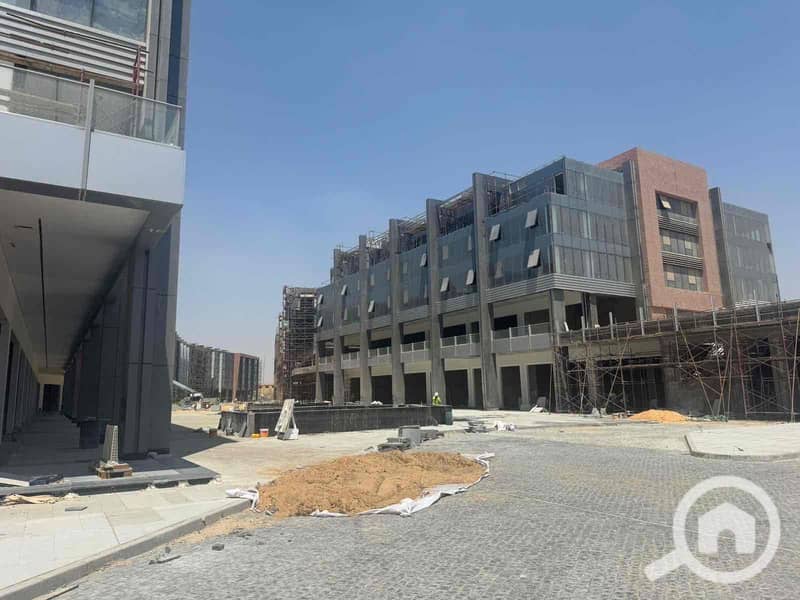 2 38a8611d-a907-42ea-b763-0c66e26bc0cc. jpg