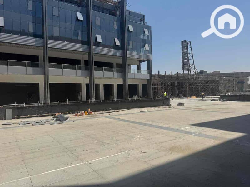 4 6eb4278f-9f9d-46ae-b042-cdc1cb485c1d. jpg