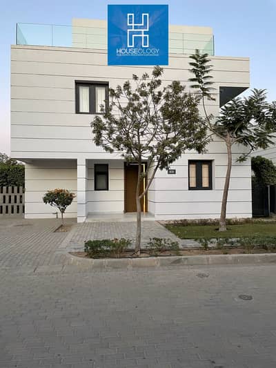 فیلا 6 غرف نوم للبيع في مدينة الشروق، القاهرة - WhatsApp Image 2024-12-16 at 16.39. 30. jpeg