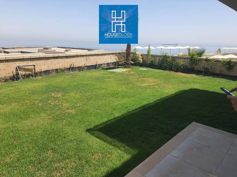 8 296189292_10229226268068373_4711845111175813234_n. jpg