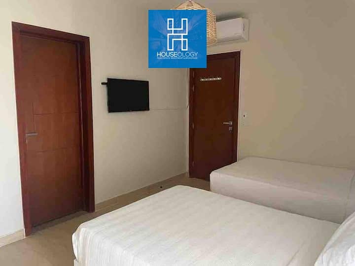 7 d3325939-e914-4595-88b0-b4892778fcdc. jpg