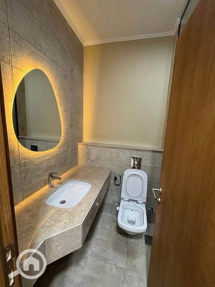 6 547553560_1311797430728310_5844153227202122931_n. jpg