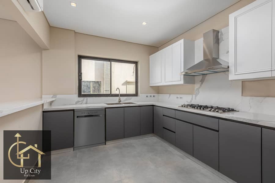 12 IMG-20251111-WA0071. jpg