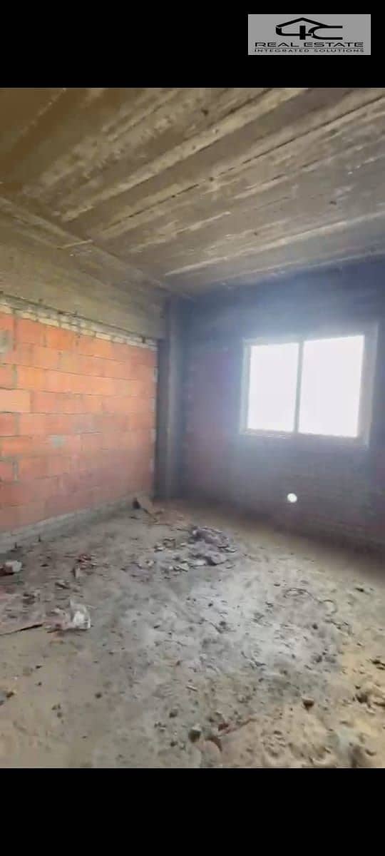 10 WhatsApp Image 2025-02-26 at 1.06. 51 PM (1). jpeg