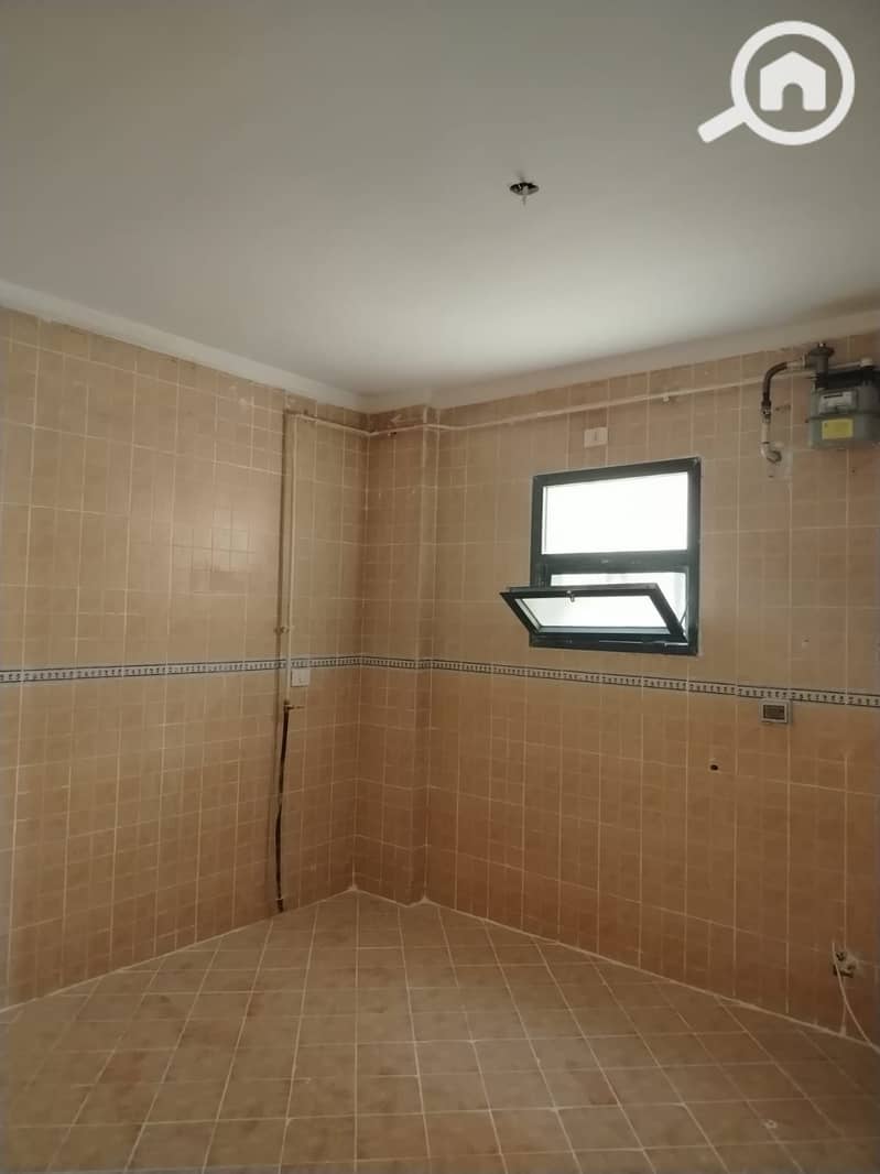 8 WhatsApp Image 2025-11-10 at 7.24. 53 PM(2). jpeg