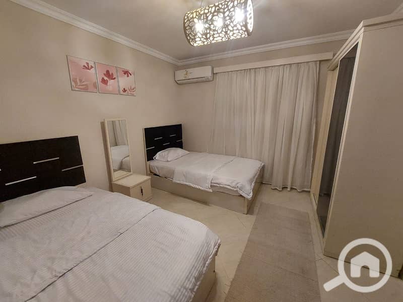 3 bcff91ed-cb23-47f4-b906-7d2a1637b566. jpeg