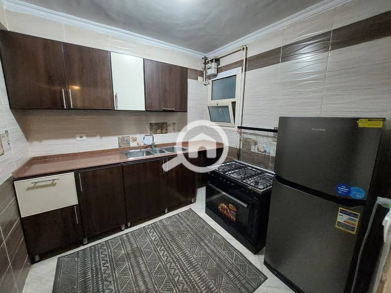 4 6c278208-2135-4d83-92e2-66b3cb1be716. jpeg