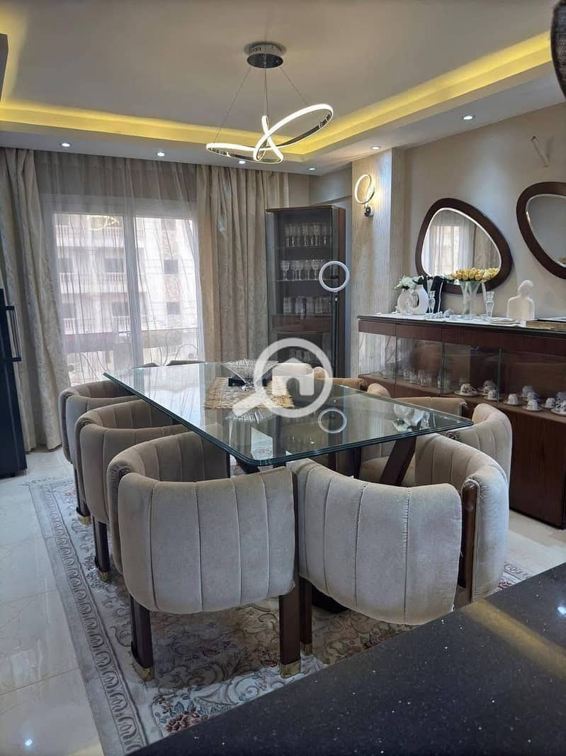 10 576887533_1403743094514070_5521602386817712102_n. jpg