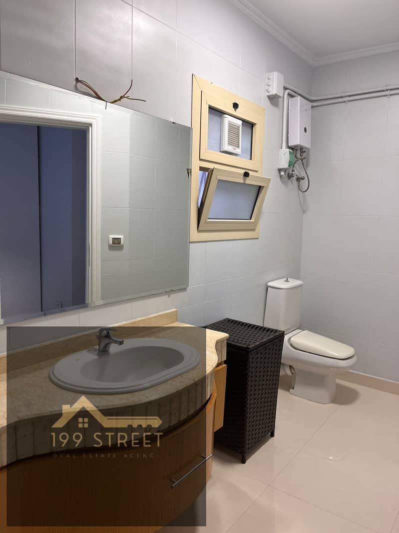 8 WhatsApp Image 2025-10-28 at 18.35. 40. jpeg