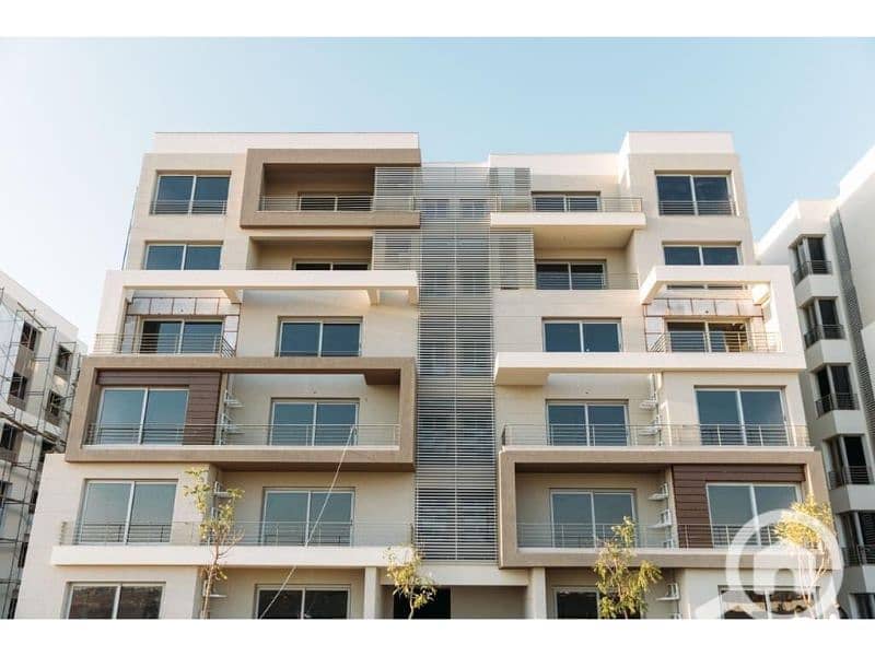 4 e0703a7d-c21d-40bb-b6e3-21acf4a6a46b. jpg