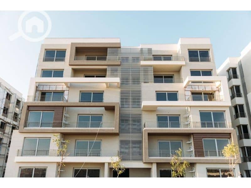 5 e0703a7d-c21d-40bb-b6e3-21acf4a6a46b. jpg