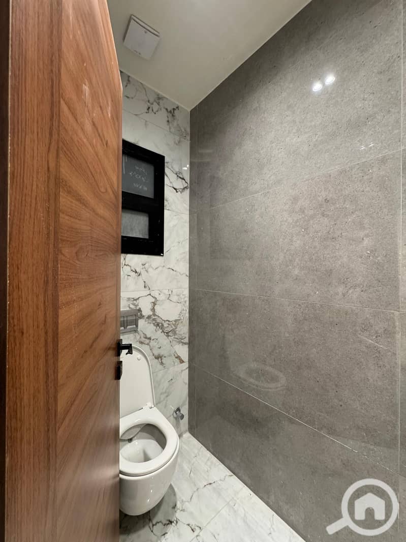 9 WhatsApp Image 2025-11-10 at 11.53. 26 PM (3). jpeg