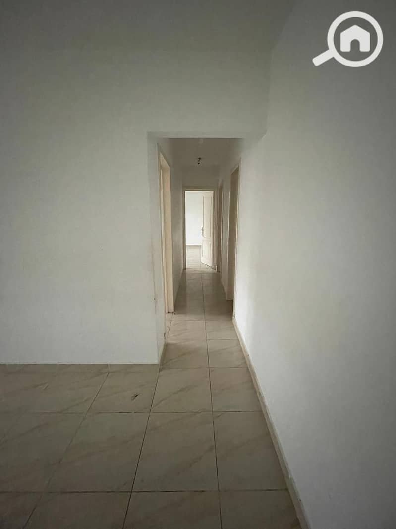 4 WhatsApp Image 2025-11-11 at 10.09. 02 PM (1). jpeg