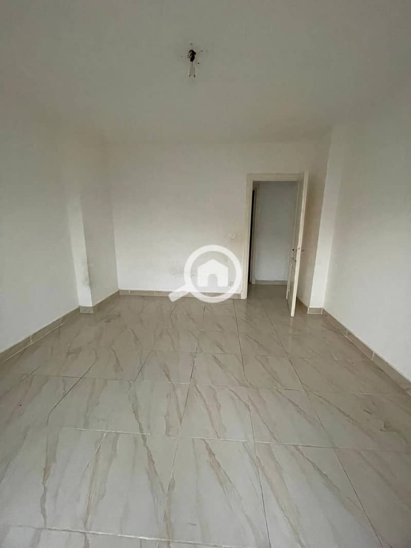 8 WhatsApp Image 2025-11-11 at 10.09. 02 PM. jpeg