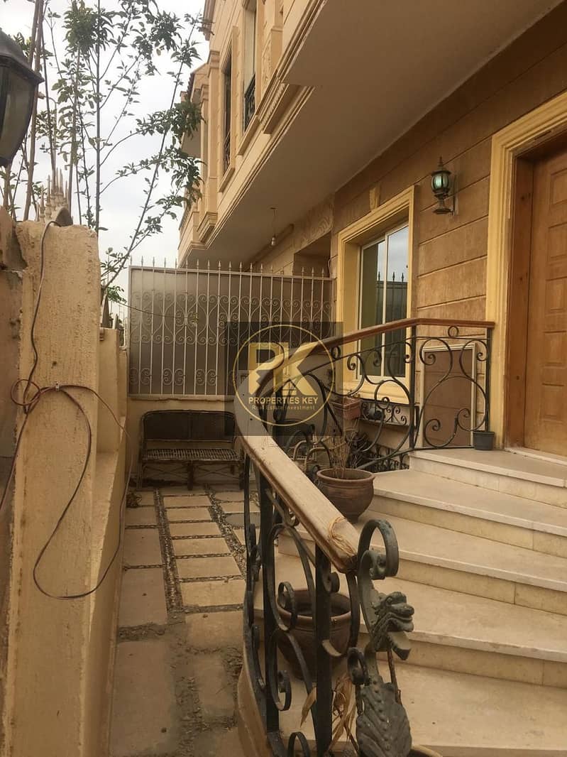 2 6b88a15f-398a-45c0-938a-616fb85fbe96. jpg