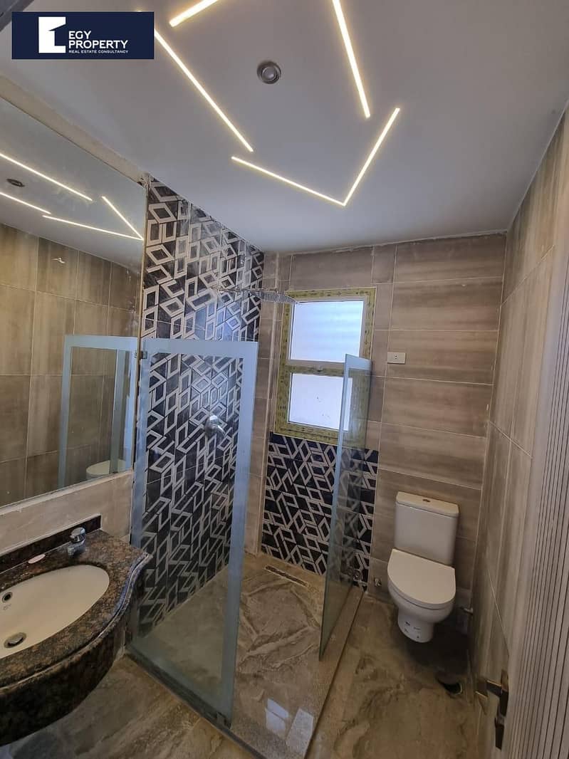 8 _files_WhatsApp Image 2024-08-17 at 4.46. 59 AM (4). jpeg