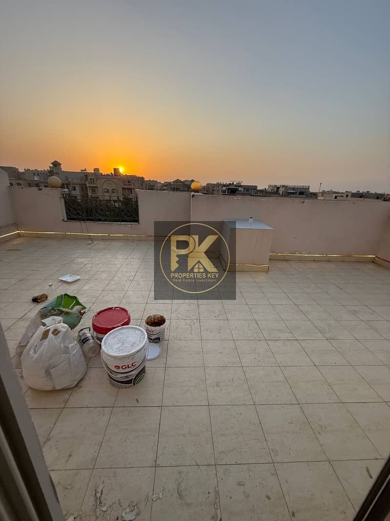 4 3a12b017-70c1-445d-9f2d-7c3f69f6ae1d. jpg