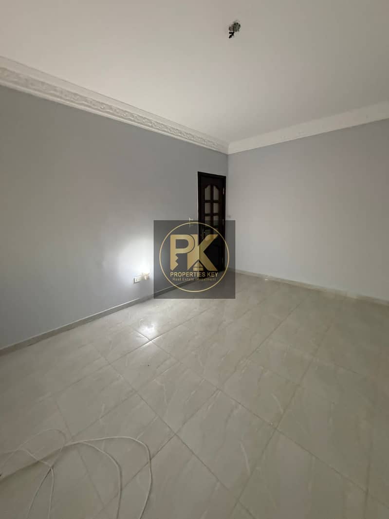 9 68dd1784-8c20-4d12-9237-97d7f5428834. jpg