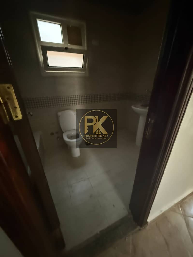 14 e4e09e8c-6bcf-4b43-b0ca-89290fe828f6. jpg