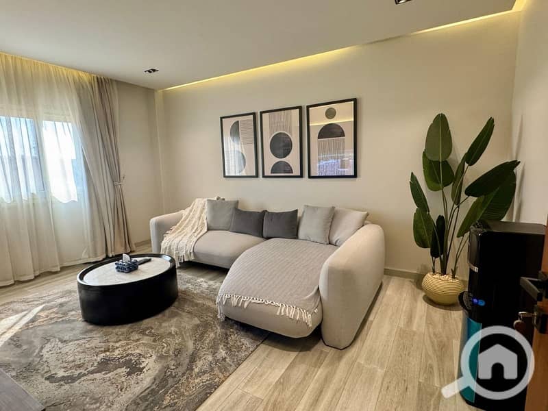 3 WhatsApp Image 2025-10-02 at 1.36. 16 PM (2). jpeg