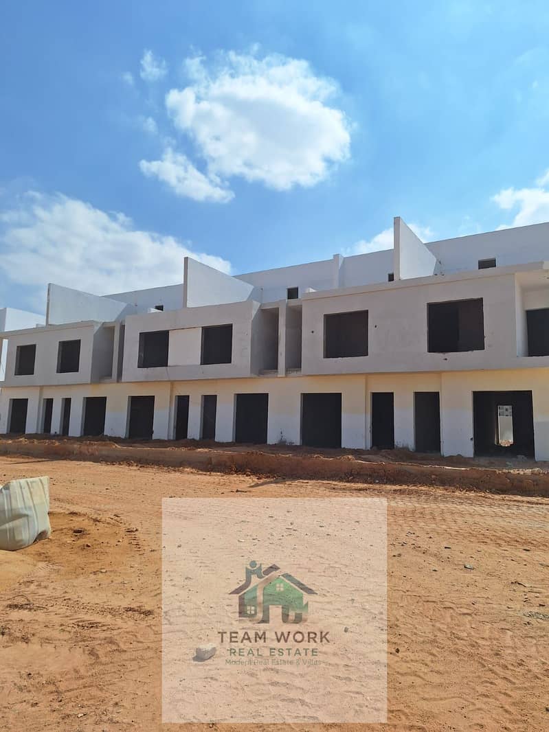 2 WhatsApp Image 2025-10-23 at 4.20. 30 PM (1). jpeg