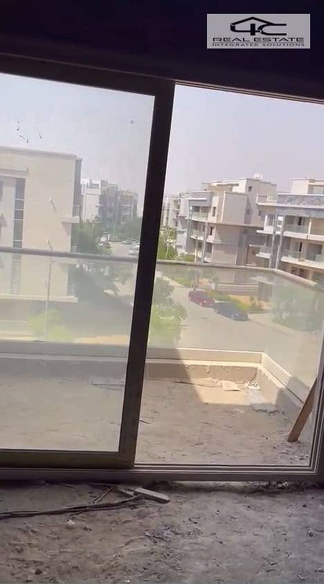 2 WhatsApp Image 2025-11-04 at 4.12. 37 PM. jpeg