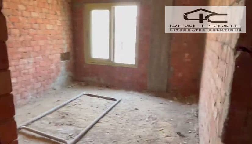 5 WhatsApp Image 2025-11-04 at 4.12. 35 PM. jpeg