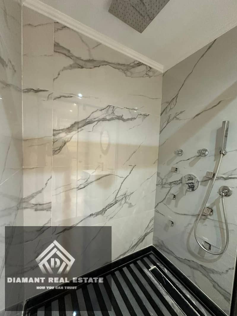 10 WhatsApp Image 2025-11-11 at 14.08. 06_4eeacdbb. jpg