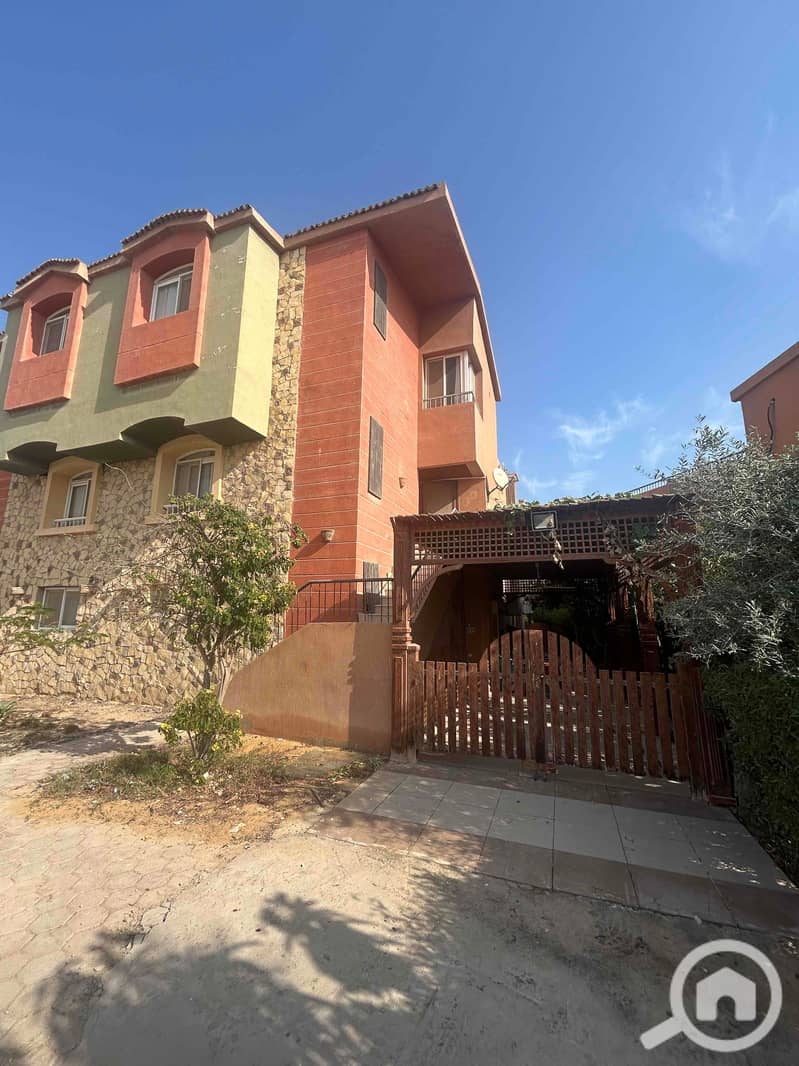 IMG_9793. jpg IMG_9793. jpg